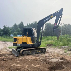 Excavadora de cadenas Volvo EC55D usada, miniexcavadora midi, modelo 2020, con certificación CE, motor y bomba, en venta para construcción - Product Image 4
