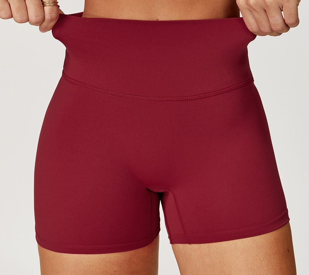 Plus-Size Activewear Shorts: side profile showing stretch, rise and leg-opening fit