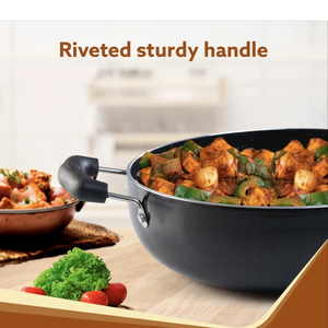 Ensemble de casseroles Kadai polyvalentes haute performance antiadhésives avec couvercle en verre transparent, base en aluminium robuste, compatibles gaz et induction - Product Image 5