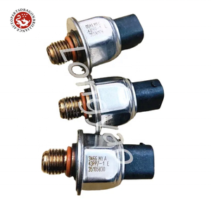 58840-26600-71 43PP7-1 588402660071 43PP7-1 датчик давления в топливной рампе 43PP7-1 43PP7 1 43PP71 43PP7-1E 31250748 29425687 - Product Image 1