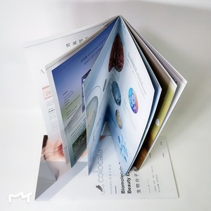 กระดาษเคลือบผิวหน้าบางเบา <span class=keywords><strong>LWC</strong></span> แบบม้วน 60 แกรม C2S เคลือบเงา ความแข็งสูง สำหรับนิตยสารและแคตตาล็อก ใช้ได้กับการพิมพ์ออฟเซ็ต - Product Image 1