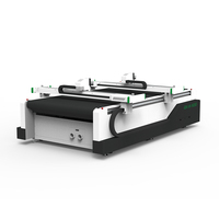 Máquina de Corte CNC con Cuchilla Oscilante para Adhesivos con Patrones Impresos en Material Flexible, para Publicidad