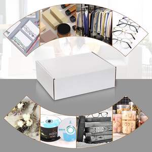 Boîtes d'Expédition Postales en Carton Ondulé Blanc Moyen avec Revêtement Éponge Stratifié Mat pour Emballage et Envoi de Petites Entreprises - Product Image 6
