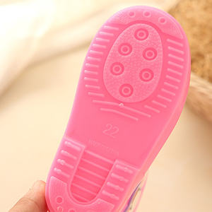 Chaussures <span class=keywords><strong>de</strong></span> <span class=keywords><strong>pluie</strong></span> pour enfants nouveau dessin animé imperméable hommes et femmes en petits enfants bébé chaussures en caoutchouc bottes <span class=keywords><strong>de</strong></span> <span class=keywords><strong>pluie</strong></span> - Product Image 4