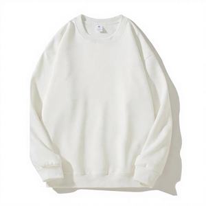 Novedades de Invierno: Sudadera de Algodón DiSan de 320g con Estampado de Calaveras, Cuello Redondo, Corte Holgado y Puños Acanalados (Disponible en Stock) - Product Image 3