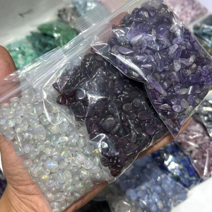 Vente en gros en vrac : Sacs de 100g de pierres roulées en cristal naturel, gravier de cristal et éclats de pierres de guérison - Product Image 6