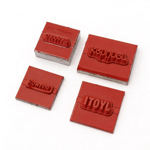 Molde de silicona flexible para estampado en caliente para envases de plástico planos y curvos - Product Image 6