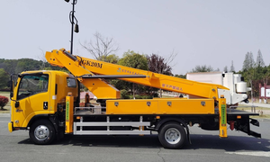 Plataforma de Trabajo Aérea Aislada Isuzu con Brazo Telescópico de 20m - Product Image 4