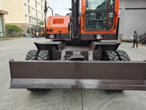 Cargador Agrícola Jinggong con Garra, Excavadora con Tracción en las 4 Ruedas, Cargador de Caña de Azúcar en Venta - Product Image 3