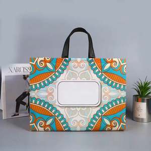 Sac de courses réutilisable en non-tissé avec logo personnalisé et impression, sac cadeau - Product Image 4