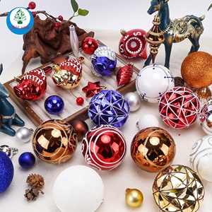 Juego de bolas de Navidad de plástico para decoración de árboles al aire libre para el hogar mixto colorido de varias formas - Product Image 1