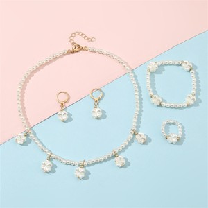 Ensemble de bijoux papillon en perles, collier, bracelet et boucles d'oreilles pour filles, ensemble de bijoux prince, cadeaux pour enfants - Product Image 4
