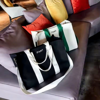 Nouvel Arrivage Sac Bandoulière Femme en Toile Personnalisable avec Logo, Fermeture Ouverte, Décoration Froncée, Sac Fourre-tout pour Ordinateur Portable, Sac à Bandoulière Hiver-Été