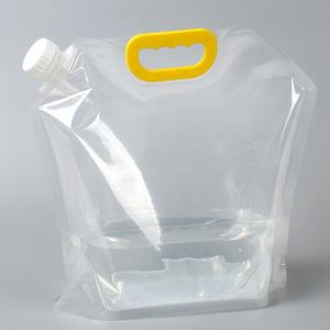 Bouteille d'eau pliable transparente en plastique portable pour l'extérieur 5L - Product Image 1