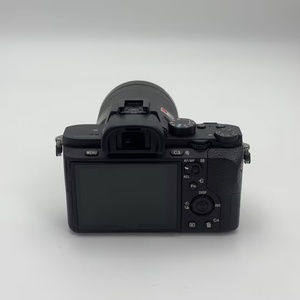 Appareil photo hybride <span class=keywords><strong>Sony</strong></span> <span class=keywords><strong>A7</strong></span> <span class=keywords><strong>II</strong></span> 24-70 d'occasion, grade A+, avec accessoires, prêt pour la vente en gros, haute résolution, plein format, 24MP, 4K, Wi-Fi, garantie 1 an - Product Image 3