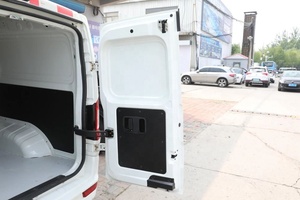 DFSK C37 Mini Van de Pasajeros, Compra de Autos en Línea, Autos Dongfeng, Mini Bus de 4 Puertas, Autobús de 5/7 Plazas, Vehículos de Gasolina de 1.5L - Product Image 6