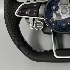 Volant en cuir vendu directement par l'usine pour <span class=keywords><strong>Audi</strong></span> A3 A4L A5 A6L A7 Q2L Q3 Q5 Q5L Q7 <span class=keywords><strong>TT</strong></span> TTS <span class=keywords><strong>Coupé</strong></span> <span class=keywords><strong>TT</strong></span> Roadster <span class=keywords><strong>RS</strong></span> - Product Image 4