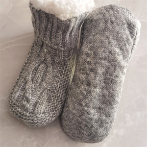 Calzini da <span class=keywords><strong>Donna</strong></span> Invernali Caldi Simil-<span class=keywords><strong>Lana</strong></span>, Lavorati a Maglia Grossa, per Interni, Foderati in Sherpa Morbido, Antiscivolo, Tipo Pantofole - Product Image 4