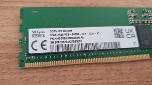 HMCG88AHBRA DDR5 EC8 RDIMM 32 Go 2Rx8 Serveur PC5-6400B RAM Stock ECC Fonction HMCG88AHBRA284N HMCG88AHBRA285N - Product Image 2