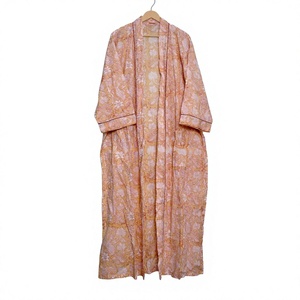 Kimono en coton indien à bas prix en gros, fabriqué à la main, par un fabricant de vêtements pour femmes, robe longue kimono de créateur - Product Image 1