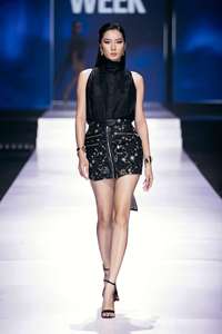 Aceptado ODM OEM Servicio Blusas y camisas Fabricantes de ropa Mr Crazy And Lady Sexy Personalizado Vietnam Fabricante Venta caliente - Product Image 3