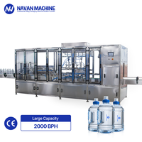 Volledig automatische waterafvulmachine CGF8-8-4 2000BPH PET-fles PLC elektrisch aangedreven complete drinkwaterafvulinstallatie