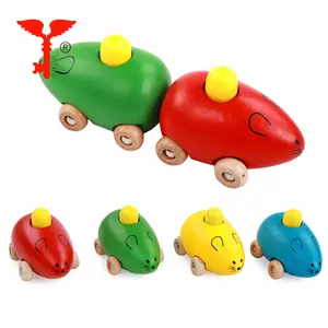 Giocattoli per bambini di vendita caldi Fashion Smart Gift Kids mouse toy Squeak auto giocattolo in legno