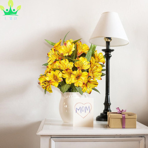 <span class=keywords><strong>Amaryllis</strong></span> artificielle fleurs longues tiges Bouquet de pétales de soie Faux <span class=keywords><strong>feuilles</strong></span> vertes automne intérieur bricolage artisanat Table pièce maîtresse décor à la maison - Product Image 5