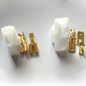 Connecteur de câble d'alimentation en forme de T pour <span class=keywords><strong>Yeasu</strong></span> FT-7800R (modèle RP-CNFT7800R) mâle/femelle - Product Image 1