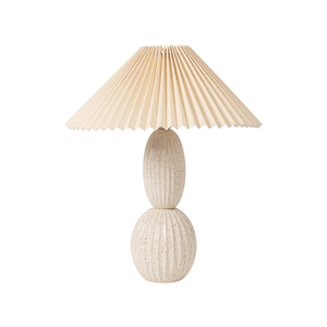 Phong cách Bắc Âu trang trí xếp li vải Đèn bàn phòng ngủ khách sạn đầu giường hiện đại <span class=keywords><strong>LED</strong></span> gốm Đèn bàn - Product Image 1