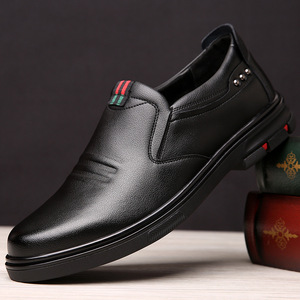 Men's Leather Loafers Round Toe Slip-On Anti-Slip <b>Rubber</b> Sole Faux Fur Lining Autumn Solid Color Casual Shoes - Product Image 1