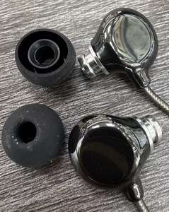 Écouteurs intra-auriculaires MT-11 Original Qwen JL Chipset Bass, <span class=keywords><strong>coque</strong></span> en métal, fil 3,5 mm, étanches IPX-3, cordon de 1,2 m, son haute fidélité - Product Image 3