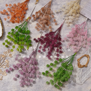ดอกไม้ประดิษฐ์ยี่ซวน พลาสติกเคลือบเงา สำหรับตกแต่งงานแต่งงานและบ้าน - Product Image 1