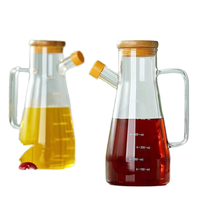 Botol Minyak Kaca Borosilikat Tahan Suhu Tinggi Ramah Lingkungan Modern dengan Skala dan Pengontrol Minyak untuk Penggunaan Pesta