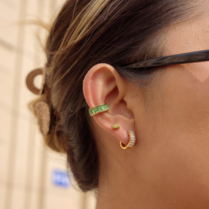 Orecchino a clip J&D Classic con strass, minimalista, senza piercing, per uso quotidiano - Product Image 2