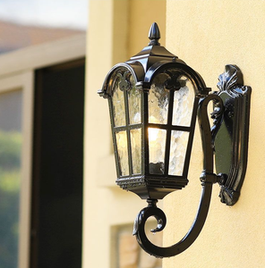 Applique murale LED extérieure étanche de style européen pour balcon, jardin, tonnelle, porte, villa, chambre à coucher, éclairage vintage - Product Image 1
