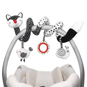 Noir blanc <span class=keywords><strong>poussette</strong></span> bébé <span class=keywords><strong>spirale</strong></span> en peluche activité <span class=keywords><strong>jouet</strong></span> siège de voiture jouets nouveau-né sensoriel suspendu hochet jouets pour berceau Mobile - Product Image 1