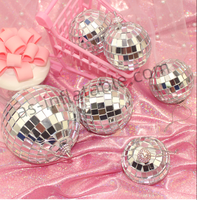 Boule brillante gonflable pour la fête et la décoration