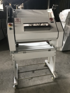 Machine à rouleaux de Baguette, machine à pain, Machine à baguette - Product Image 4