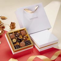 Boîte vide personnalisée à truffes en chocolat de qualité alimentaire 9 séparateurs Boîte de papier d'emballage de chocolat avec couvercle