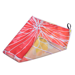 Personalizado de microfibra de secado rápido de mar y de dibujos animados de pescado frutas Toalla de <span class=keywords><strong>playa</strong></span> - Product Image 2
