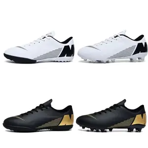 Gros Confortable chaussures de Football Professionnel de Football Crampons Bottes FG TF Spikes Cheville Low Top Chaussures de Football