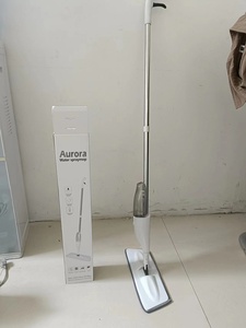 Vente en gros : Balai pulvérisateur à microfibres à pression en acier inoxydable pour le nettoyage des sols de la maison et de la cuisine, hygiénique - Product Image 2