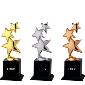 Trophée étoile élégant en métal durable avec finition haut de gamme pour événements d'entreprise, écoles et compétitions sportives. - Product Image 1