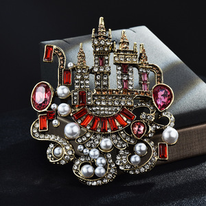 Broche de diseño de castillo hermoso y lujoso de estilo barroco para hombres y mujeres, accesorios de joyería, regalo sorpresa para parejas en bodas, fiestas y días festivos - Product Image 6