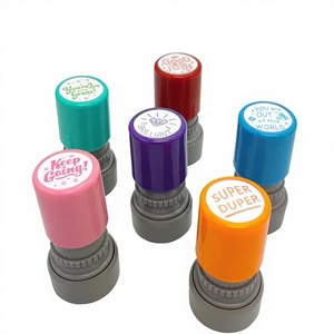Paquete <span class=keywords><strong>de</strong></span> 6 Sellos <span class=keywords><strong>de</strong></span> Goma Fotosensibles Autoentintables para Maestros - Diseño <span class=keywords><strong>de</strong></span> Buen Trabajo para Educación y Evaluación <span class=keywords><strong>de</strong></span> Maestros - Product Image 1