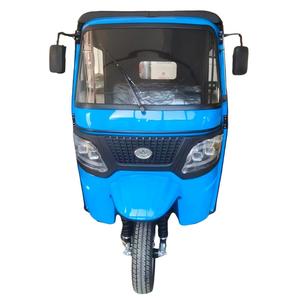 Tuk-Tuk Électrique Passager Tricycle 60V/72V 4000W, Carrosserie Fermée, 8 Places, pour Transfers Aéroportuaires et Gares - Product Image 2