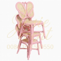 Chaise en rotin pour enfants Butterfly Back Cadre rose avec siège tissé naturel