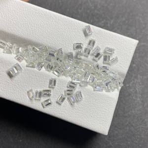 Petite taille Baguette 2x4mm Blanc D VVS Moissanite synthétique <span class=keywords><strong>Pierre</strong></span> <span class=keywords><strong>précieuse</strong></span> pour bijoux - Product Image 2