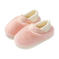 Chaussons d'intérieur pour femmes, mode hiver 2024, design mignon en peluche avec coussin d'air et plateforme, doux, léger, antidérapant